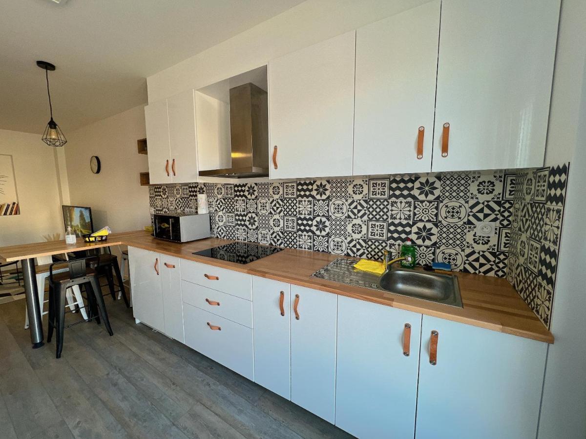 Accueillant T2 Renove Clim Centre Ville Terrasse Brive-la-Gaillarde Eksteriør billede